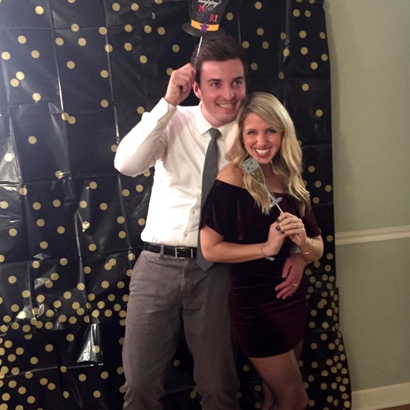 Forever 21 velvet dress - Picture 2 of 2